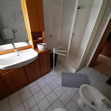 Casa Elena Apartment Nus